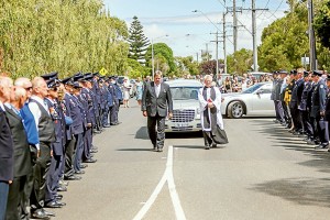 BEN MAYNE FUNERAL GUARD OF HONOUR 25-02-2016 BY YANNI 04   